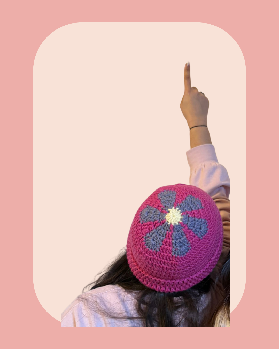 Gorro Flower Power - Rosa com flor lilás